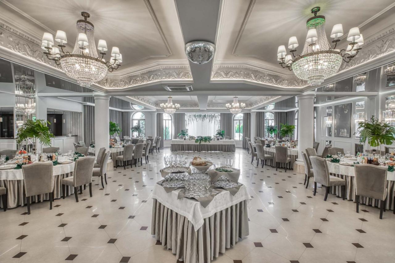 Hotel & Spa Bialy Dom Preiswitz Exterior foto