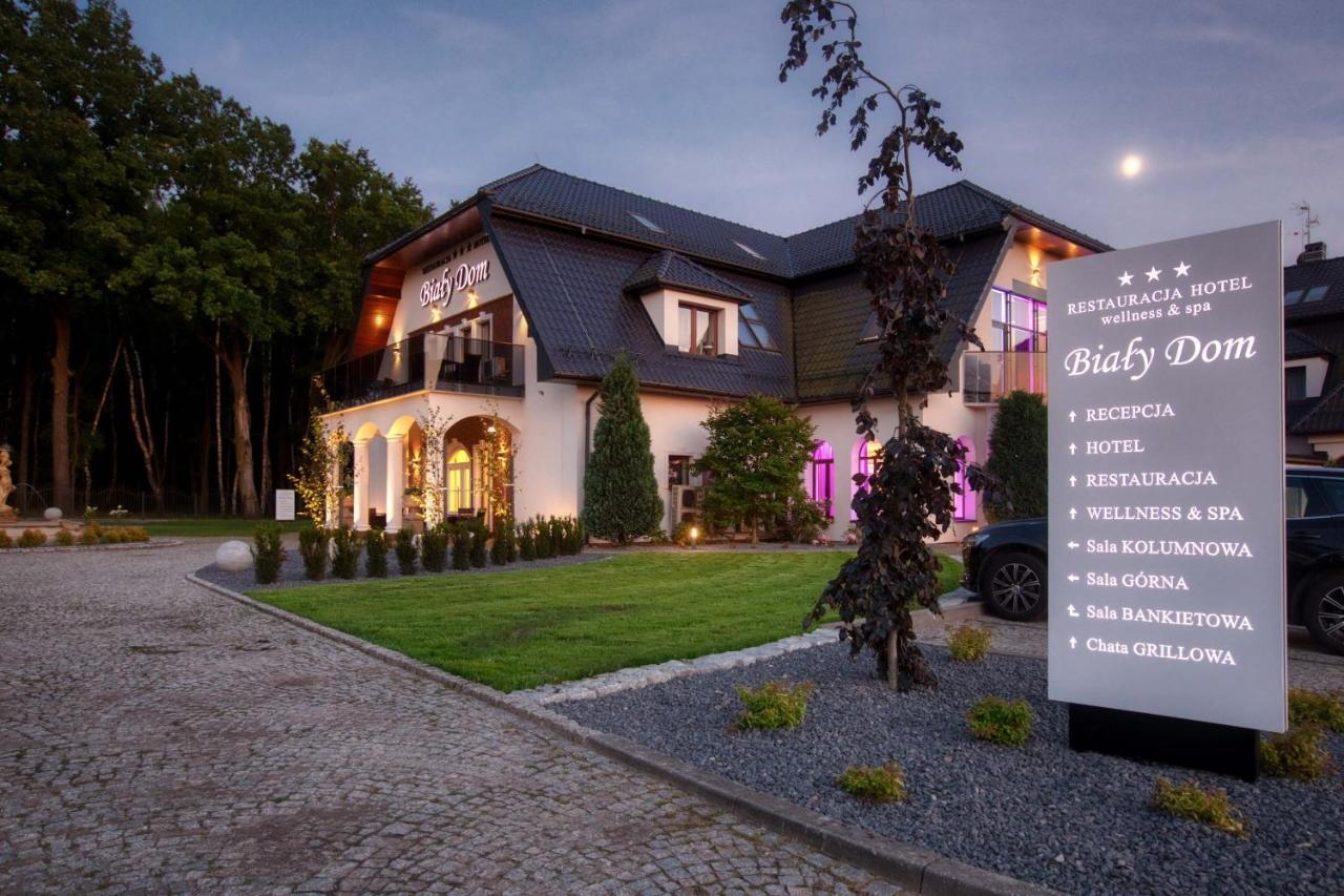 Hotel & Spa Bialy Dom Preiswitz Exterior foto