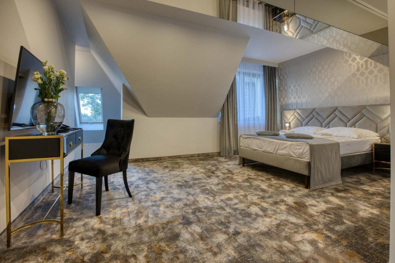 Hotel & Spa Bialy Dom Preiswitz Exterior foto