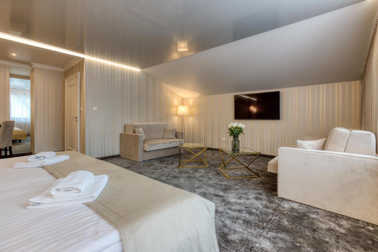 Hotel & Spa Bialy Dom Preiswitz Exterior foto