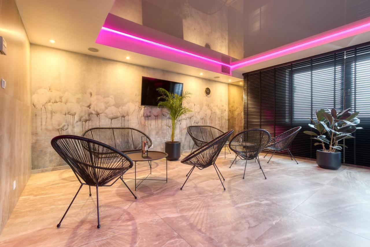 Hotel & Spa Bialy Dom Preiswitz Exterior foto