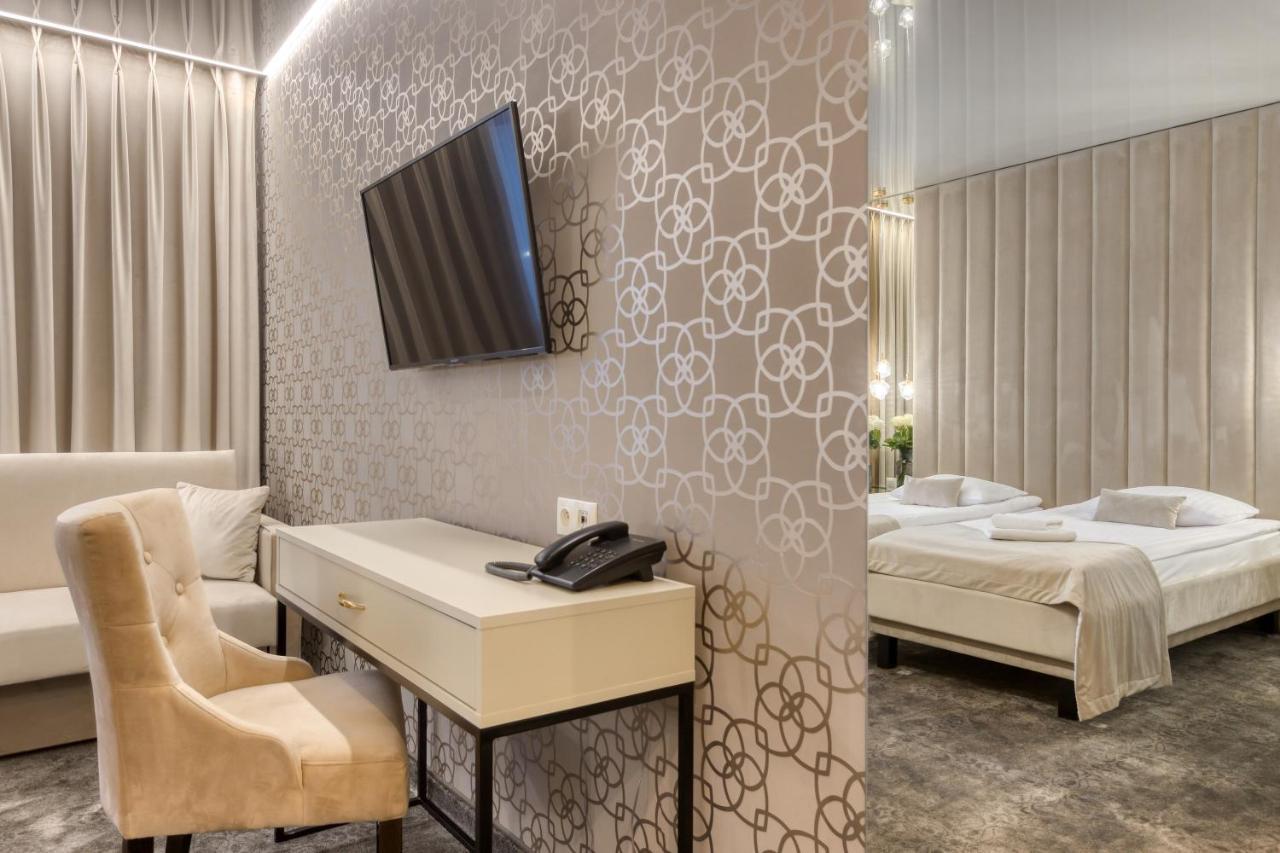 Hotel & Spa Bialy Dom Preiswitz Exterior foto